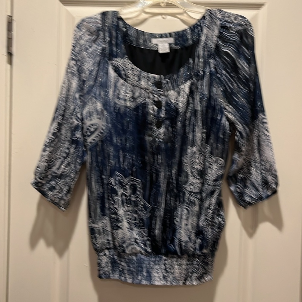 Dress Barn | Woman’s blouse | Sz Large | Navy with black, white, grey, silver